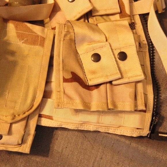 DCU DESERT CAMOUFLAGE FLC LBE LBV LOAD BEARING VEST COMBAT TACTICAL POUCHES 1917 - Picture 10 of 14